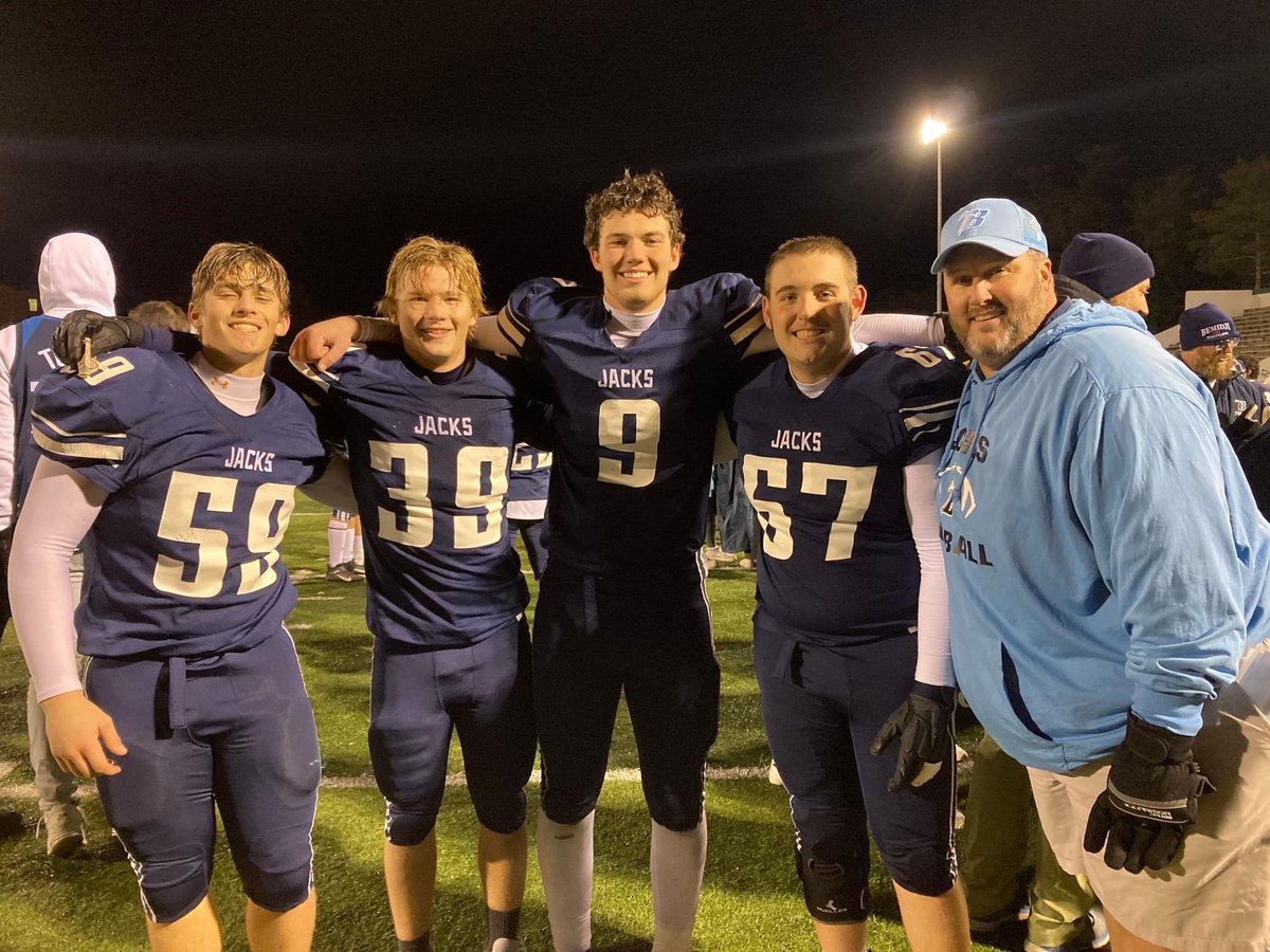 Lucas Caron tweet media