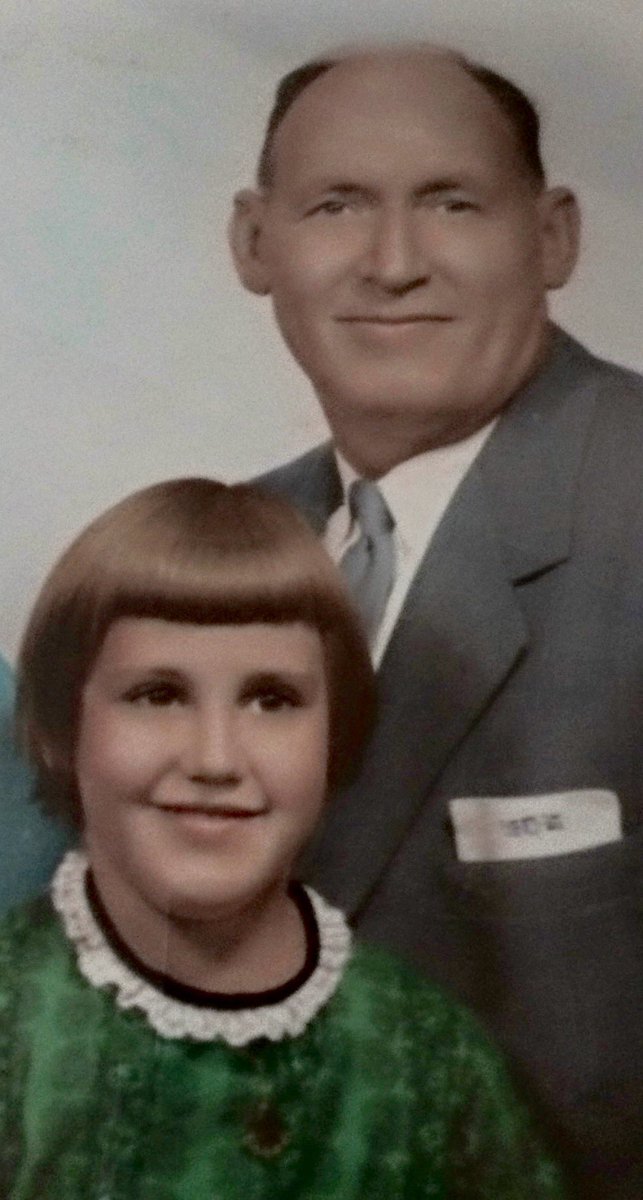 YDahkotas1956's tweet photo. @BigT4Ever81 @jasonllevin #JustTheNattyGuardForMe #MySonInLaw 82nd Airborne Ranger. 17 years. Four tours. #HeIsAMess This was “my war”… my generation… 🌹❤️🌹Losing my beloved Father… My war? #Vietnam I was in Maya Lin’s Father’s class at Ohio U. “The Wall”… https://t.co/ZXL9ZdSWpk