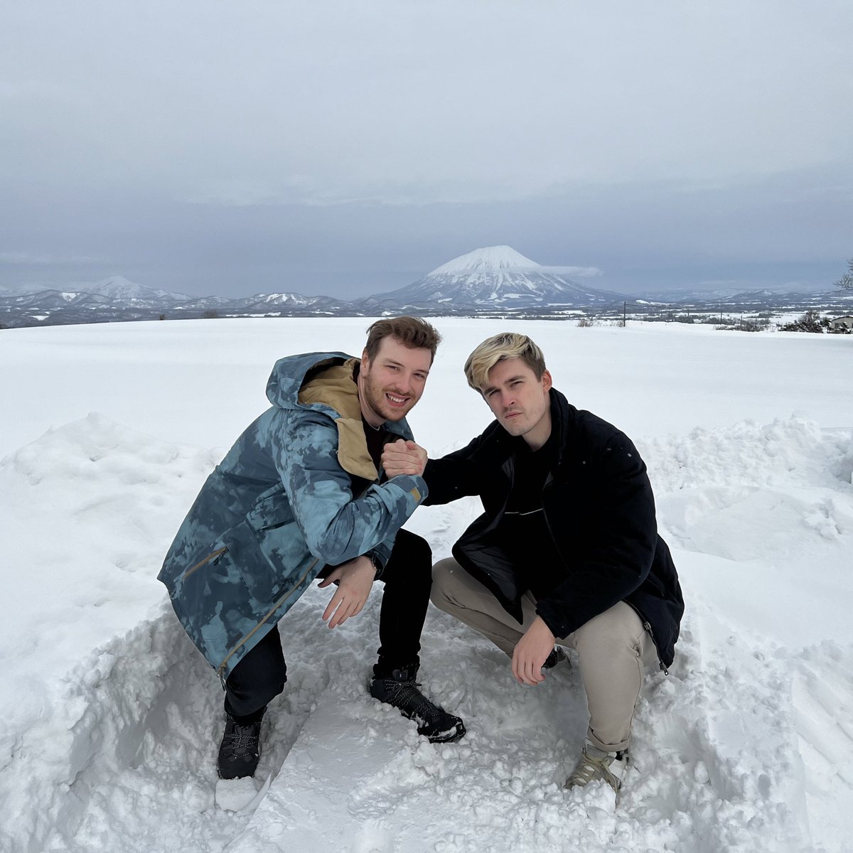 WEDNESDAY FEBRUARY 15 • 2 PM PT

MY FIRST IRL STREAM IN JAPAN ft. <a href="/CDawgVA/">Connor</a> 

The stream ends when we walk 100,000 steps

And we can only eat/drink from vending machines

SEE U THERE