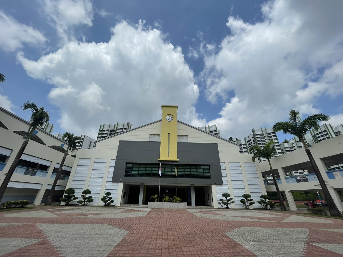 MarianMahat's tweet image. Doing observations and running workshops on #spatialcompetency this week on a tropical island. #teachers #learningenvironment #professionaldevelopment @EduMelb @UniMelb @LEaRNUniMelb