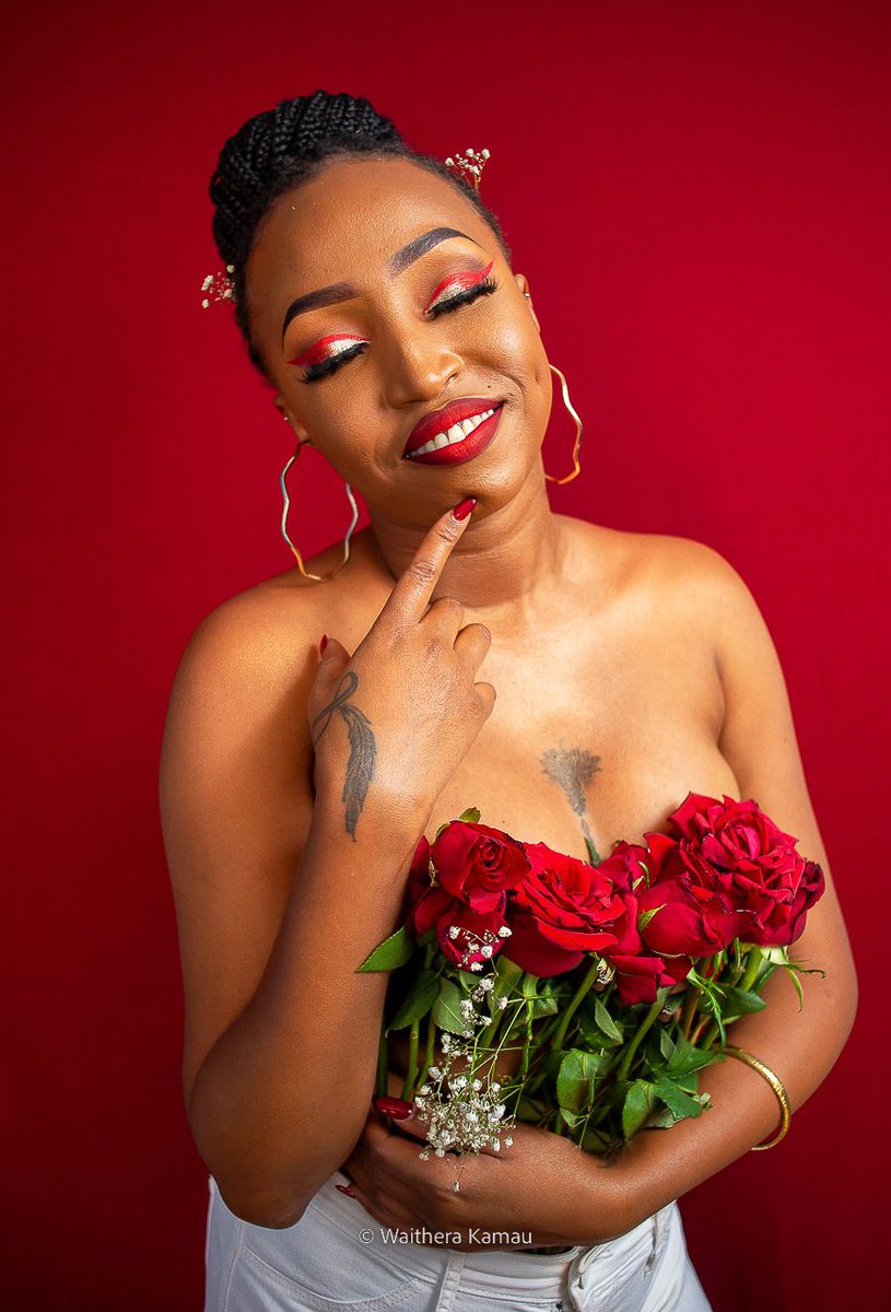 ByWaithera's tweet photo. PROJECT RED! 😍

“I think the perfection of love is that it's not perfect.” - Taylor Swift 

Model : @brookenjeri 
MUA    : Didi Kenda

#portraits #portraits #portraitphotography #january #photography #photooftheday #photogram #photoshoot #photographers #photoeveryday https://t.co/aFQyHGX83R