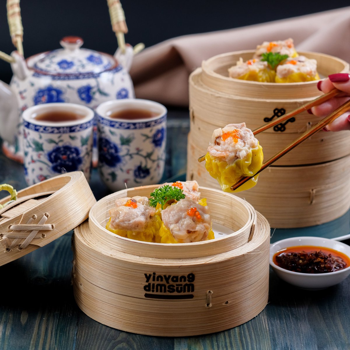 PondokIndahMall's tweet photo. ◇ VALENTINE FOR ME ◇
Because the right one will find their way to my heart in the right time,
Meanwhile, I will enjoy my life to the fullest. I'm Single, but Full..
1 Takeaway rice bowl
1 Dimsum of choice
1 Pack of tissue
Special price: IDR 66K
T&C applied
#NextLevelDimsum https://t.co/4Uq5OuHtqB
