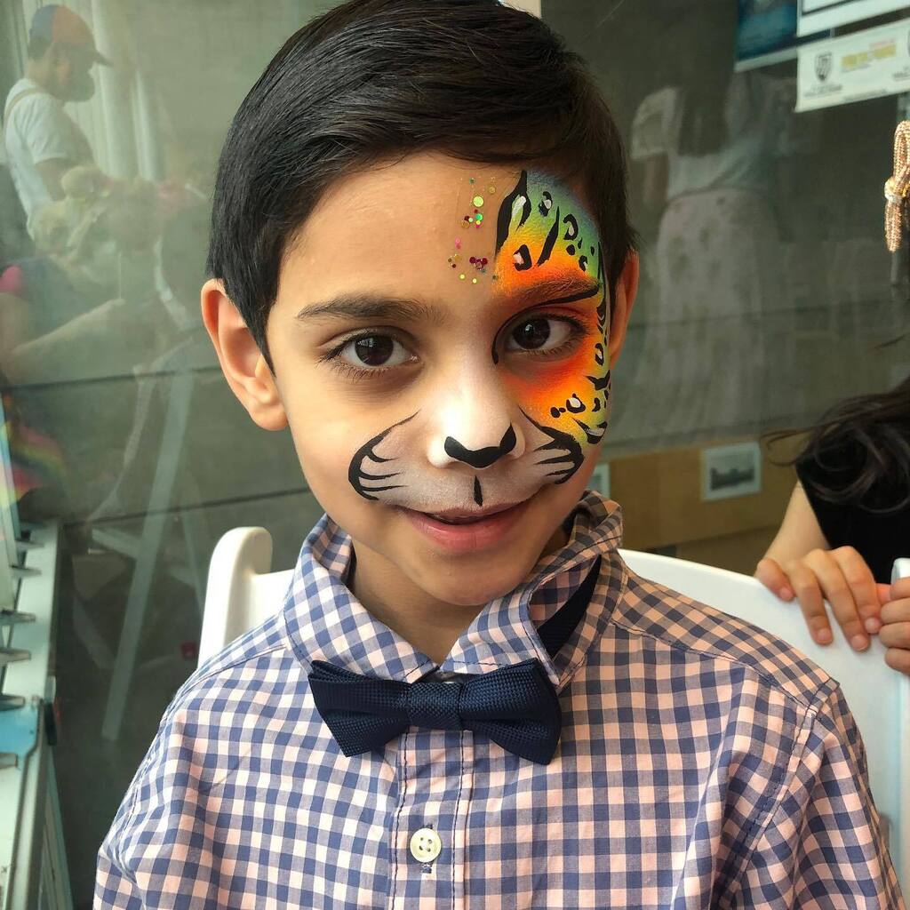 It was a pretty wild 🐯 weekend of parties! 🥳 #leopardfacepaint #tigerfacepaint #kidsfacepainting #fastfacepainting #facepainter #vancityartist #vancityevents #vancouverartist #vancouvereventplanners #vancouverevent #vancouverentertainment #partyrenta… instagr.am/p/CooP0XPLZix/