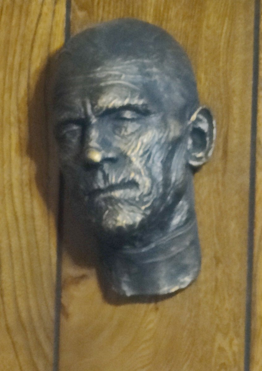 spraragen09's tweet photo. @ChainsawsClaws For Valentine's Day 5 years ago I got my husband a face cast of Boris Karloff in The Mummy. Doesn't get much more romantic than that. https://t.co/mfTNb2lqDP