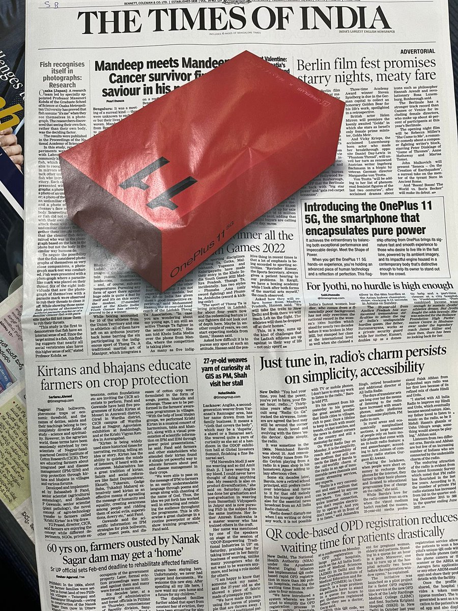 AISHWARYAJUGADE's tweet photo. @OnePlus_IN Innovative print ads 👏
For a sec I thought my husband just gifted me a new phone on #ValentinesDay 

#OnePlus115G https://t.co/2H68gsrJs1