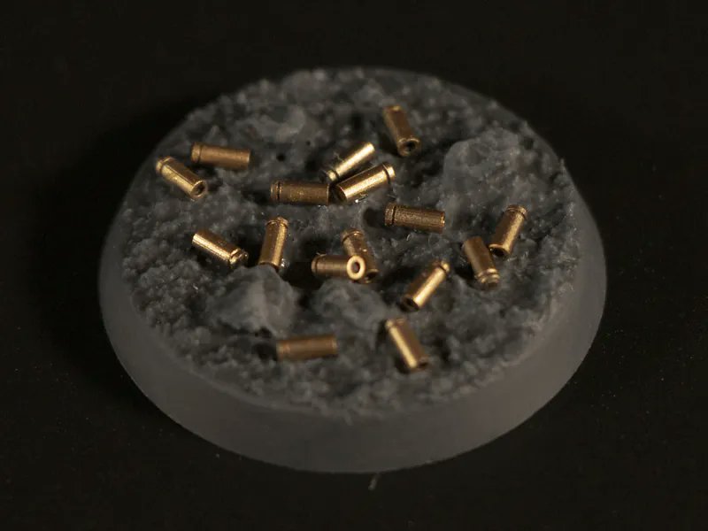lichlordmal's tweet photo. I just received a gift from noks_films via Throne Gifts: 100 bullet casings or unfired rounds for miniature basing (32mm scale). Thank you! https://t.co/Q11RsZ1qks #Wishlist #Throne https://t.co/yd2y0UZ8WE