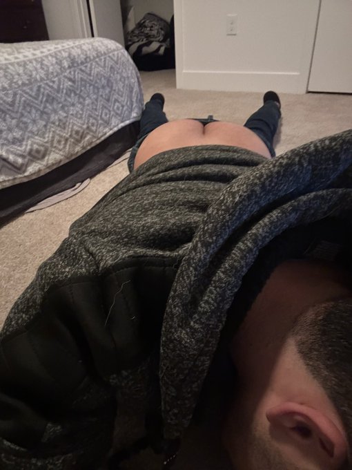 Hehehe my ass is ready for a nice load soon ,anyone want to give me a Valentine&rsquo;s Day Nut&hellip;.?        <a href="/tag/valentinesday"class="tags"><span>#valentinesday</span></a><a href="/tag/verse"class="tags"><span>#verse</span></a><a href="/tag/nsfw"class="tags"><span>#nsfw</span></a><a href="/tag/onlyfans"class="tags"><span>#onlyfans</span></a><a href="/tag/uncutm"class="tags"><span>#uncutm</span></a>