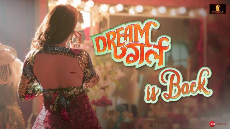 Even without showing her face, it's clear that Khurrana will not only voice the character but also play the new dream girl in the film.
#DreamGirl2 https://t.co/PK220HfxQg