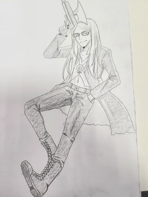 ン億年ぶりのアナログで描いたテスカトリポカ比率わからん 