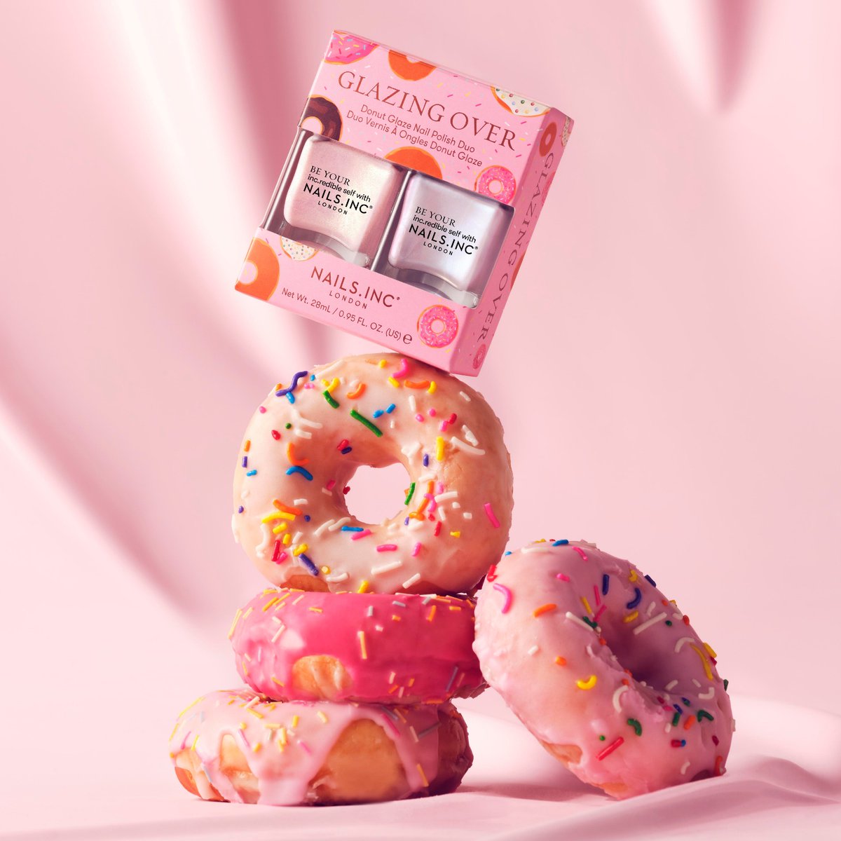 nailsinc's tweet photo. Want to nail the viral donut glaze trend? Weβve got you π© π Meet Glazing Over, our all-new duo of two glossy, glazed nail polishes β¨β¨
Available to shop at https://t.co/Lk7pBfDr9J right now! π©
#DonutGlaze #GlazedDonut #GlazedDonutNails #Sephora #ShopSephora #NewProduct https://t.co/Z9Spd5DoiS