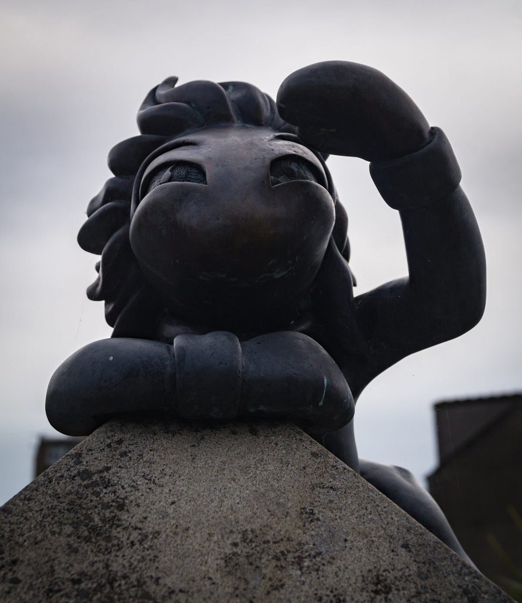 Lord_Arse's tweet photo. As it's Lemmings 32nd birthday today, here's your reminder that there is a Lemmings statue in Dundee. https://t.co/tamR9XhGGX