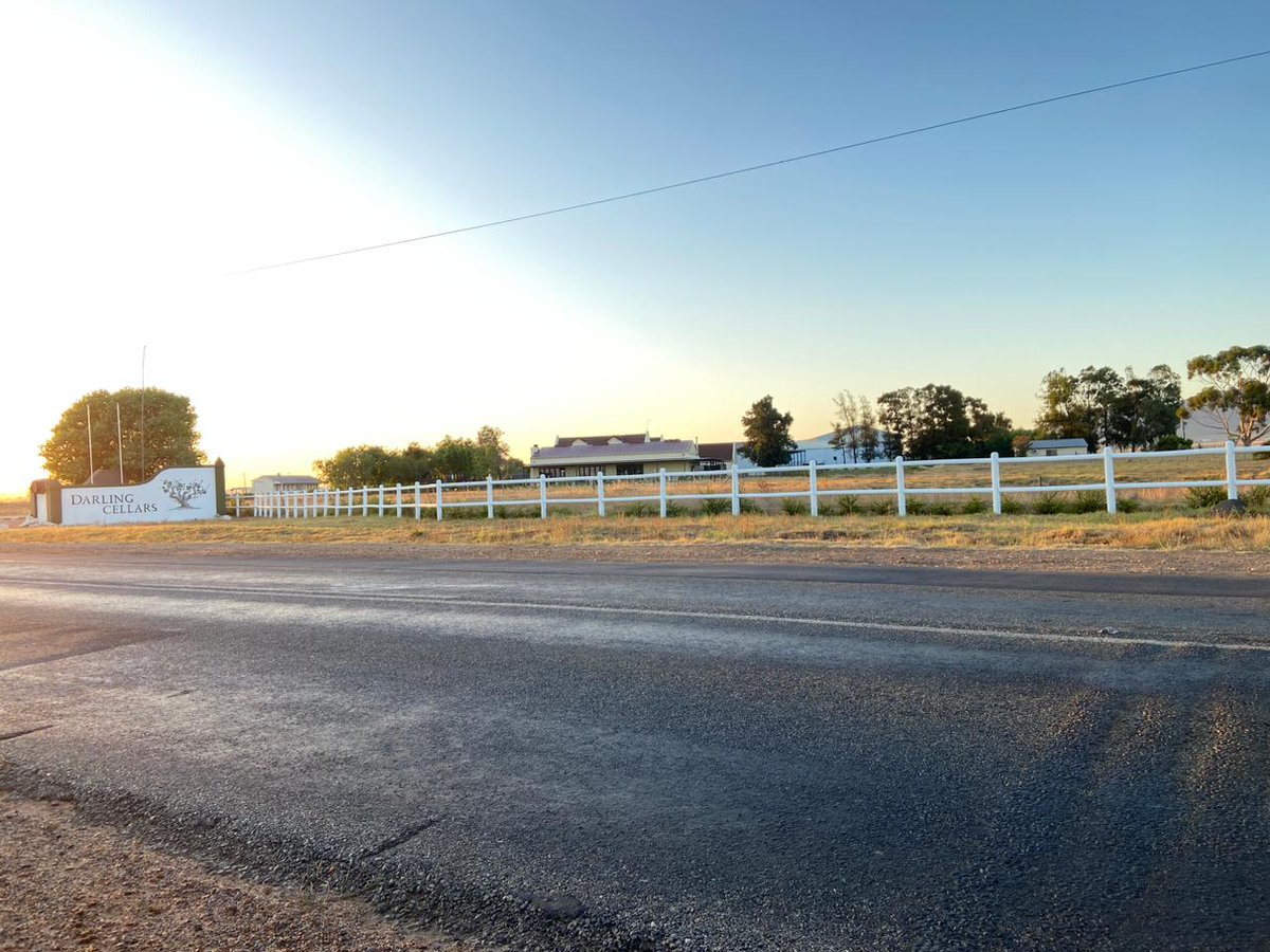 Darling Cellars tweet media