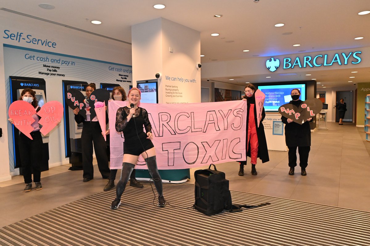 Barclays, you've been caught in bed with Big Oil year after year

This bad romance is driving up our bills, and global temperatures. But, @Barclays, you're just not hot. 

You're toxic. 

#BreakUpWithBarclays #BreakUpWithBigOil #DumpOil #ValentinesDayProtest