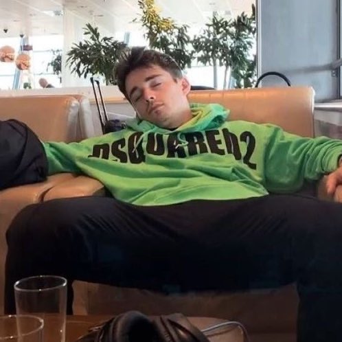 86devilz's tweet image. me on valentine’s day vs ferrari car launch