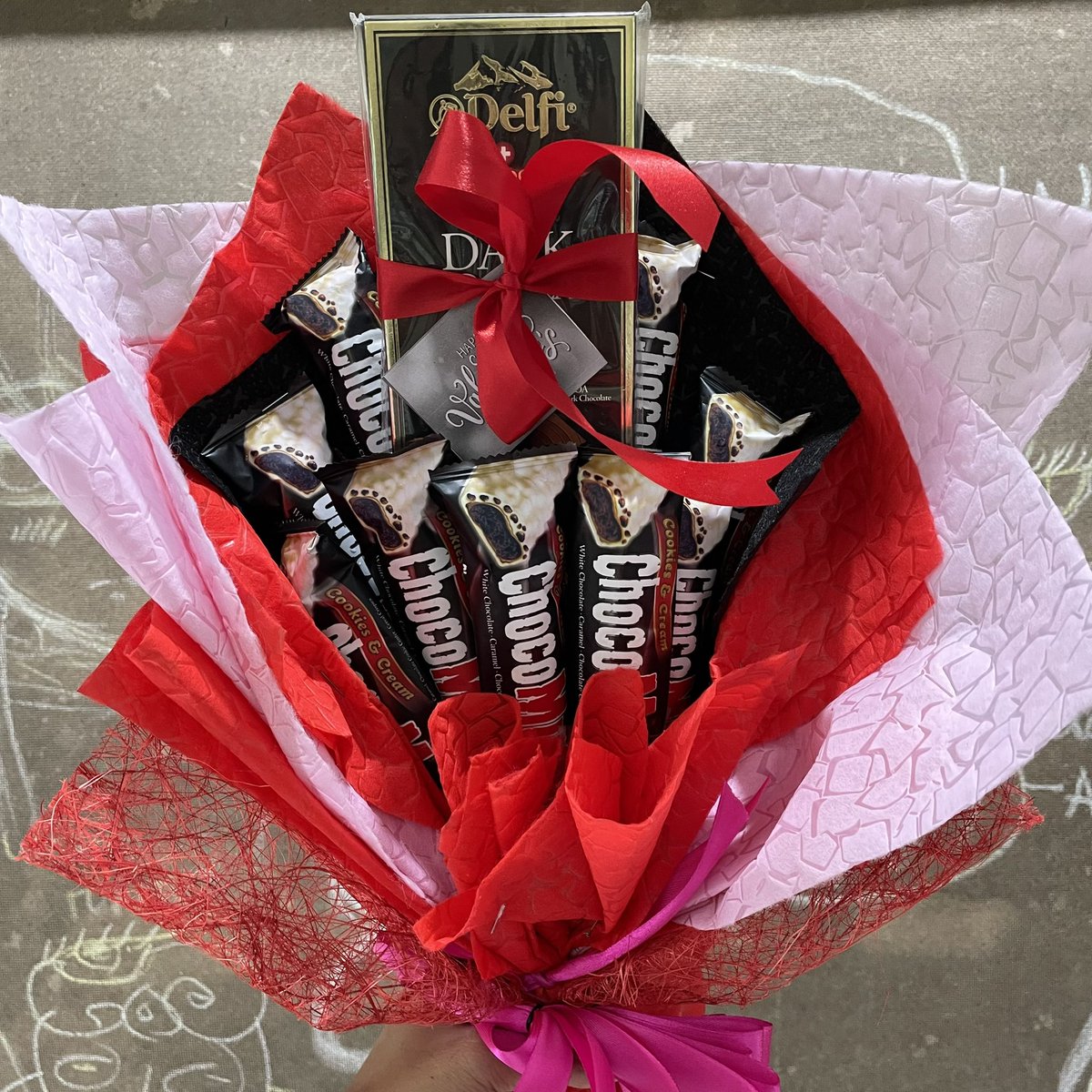 cidrawrr's tweet photo. The sweetest thing is being remembered on Valentine’s Day by your students. ❤️

Thank you mga anak! I appreciate and love you all! 😘 #ValentinesDay2023 https://t.co/KZwZFzG66L
