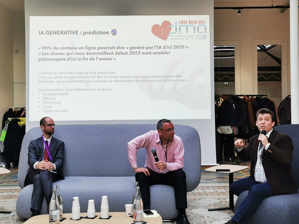 Avec l'avènement de l' #IA, « Les choses qui nous émerveillement début 2023 vont sembler pittoresques d’ici la fin de l’année ».

L' #IA va redonner le pouvoir aux plus créatif, ingénieux et volontaires.

C'est le moment de réinventer nos métiers.

#LoveDataDay