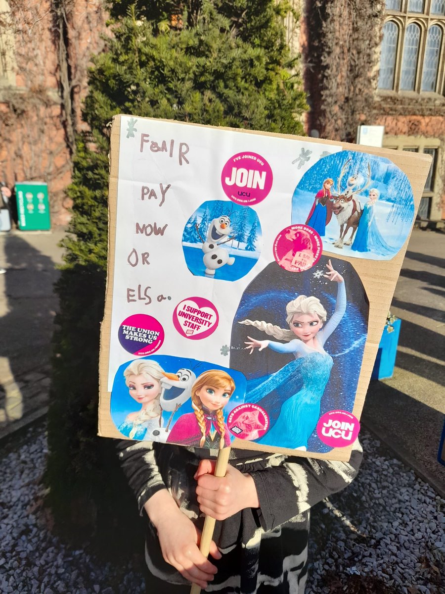 sheffielducu's tweet photo. FAIR 
PAY 
NOW 
OR 
ELSA.

#ucuRISING https://t.co/VCHjglojAa