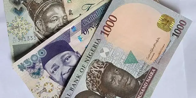 uche77zero's tweet photo. Repealing the legality of old N200, N500, and N1,000 notes in Nigeria may lead to the use of parallel currency, causing confusion and complexity for businesses and individuals. It's a serious issue for the economy. #tc 

Rinu #14february Old Naira Gani Adams Abacha Asari Dokubo https://t.co/Mh9ofFxt38