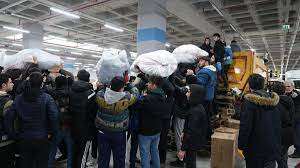 "Z kuşağı bencil, tembel, sorumsuz, işe yaramaz" mı denilmişti?

Önceden kalıp belirleyip, insanları bu kalıplara sığdırarak şekillendirme girişimlerinin, bu deprem sırasında gösterdikleri tavırla bozulabileceğinin ispatı oldu bu çocuklar