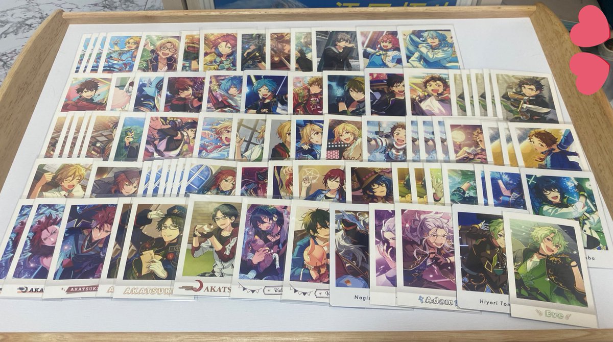 sena_moon6's tweet photo. ［交換•譲渡］あんスタ ぱしゃこれ ぱしゃっつ 特典 周年

求▶周年120円/枚 
特典箔押し300円/枚
通常 90円/枚
キャラ毎のみ   orミスフレ泉との交換
PayPay対応

譲渡▶スバル 真 北斗 真緒 英智 桃李 渉 薫 紅郎 敬人 颯馬 夏目 つむぎ なずな 光 友也 ひなた ゆうた 司 凛月 レオ 嵐 みか 宗 → https://t.co/7rY5fmYdIf