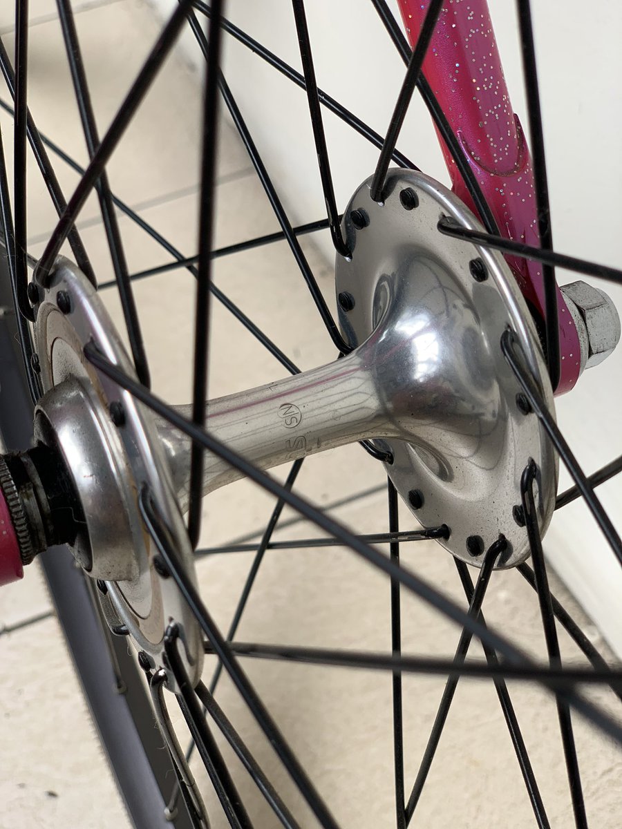 denreno's tweet photo. Wts suntour superbe njs wheelset. Rims hpluson archetype gunmetal. Panaracer gumwall. 6.5jt. #fnfjb https://t.co/S20Cw2vAps