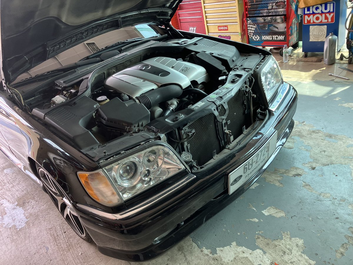 chibinoridadada's tweet image. セフィーロのシャーシに34ばでーの次は、

ベンツにトヨタ！

ん！？！？(・・?)

ってなる。

kowaretara TOYOTA !!

#toyota 
#トヨタ 
#3UZ
#benz 
#Mercedes 
#UZは正義だー
#この国が好きだー