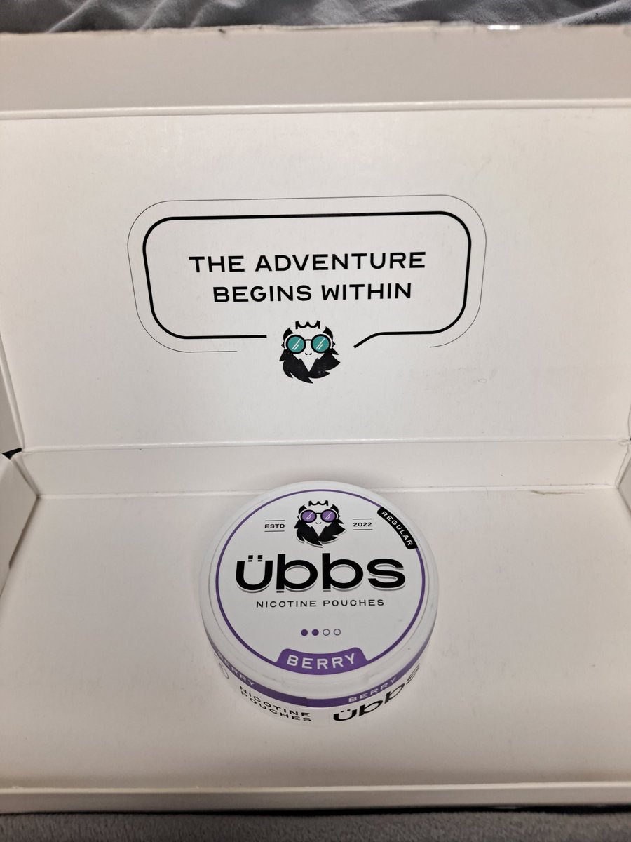 CHASEJLONDON's tweet photo. GETTING ME THROUGH THE WEEK
#ubbs Berry Pouches
Say hello to Übbs – nicotine pouches that fit perfectly under your lip for a slow, discreet and pleasant release of your favourite flavours, minus the tobacco.
#stopsmoking #givingup #nosmokingproducts #nicotinepounches #london https://t.co/36HIiuU7Fv