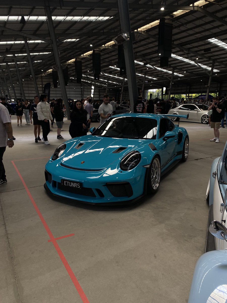 quvoce's tweet image. 