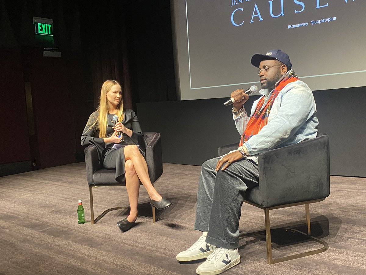#JenniferLawrence and #briantyreehenry at the #causeway screening for a Q&A, in Los Angeles, on February 13, 2023💘
Jen is the one who asks the questions😍
I guess that we don’t have more b cause it was private.