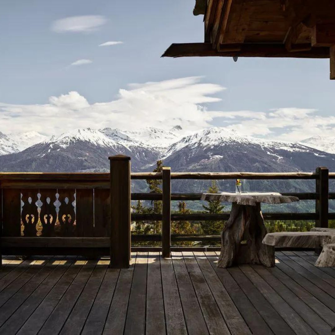 LeCrans Hotel &amp; Spa, el hotel más exclusivo de los Alpes Suizos es la mejor opción para los que queráis disfrutar del frío.

(Todos los detalles en el link de la bio)

#theluxurytrends #lecranshotel #luxurytravel #luxuryhotel #tendenciasdellujo