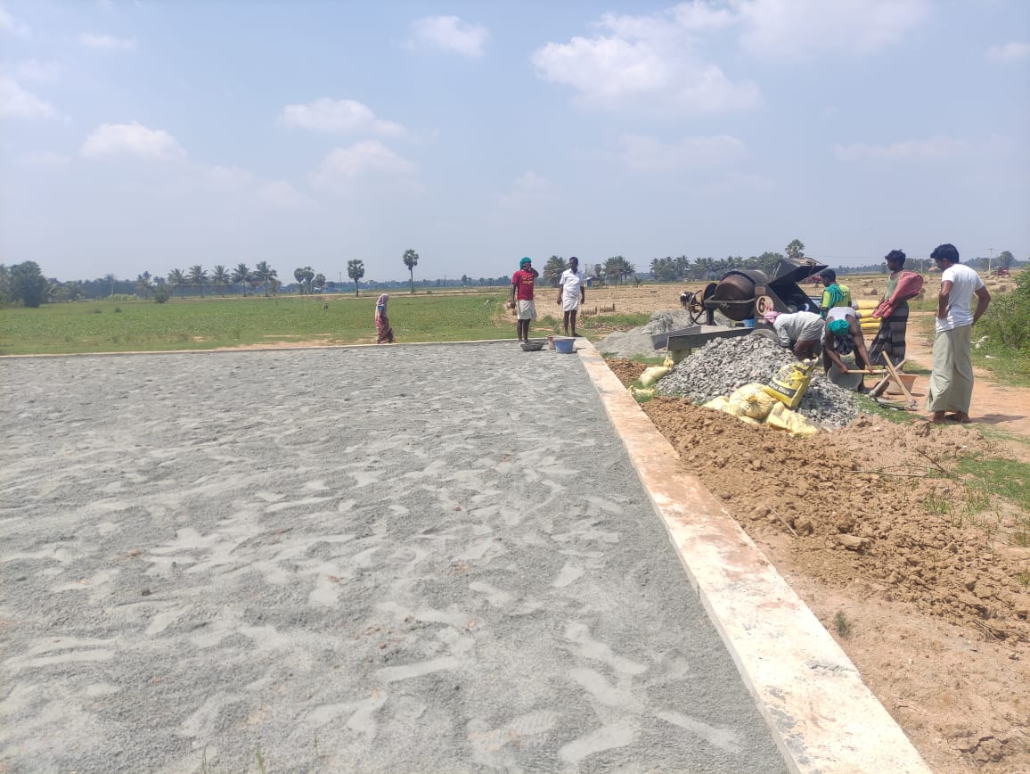 Amarkarikalan1's tweet image. #Concreteday #governmentproject #நெல்உளர்களம் #platform 
#Kcinfra
Karikalacholan Infrastructures