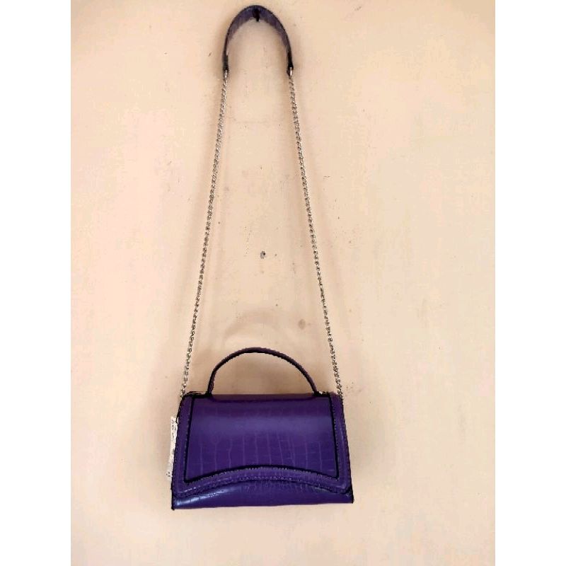 hanijumele's tweet photo. Saya menjual stradivarius mock croc cros... seharga Rp. Dapatkan di Shopee sekarang! https://t.co/jRMOa4VVvD #ShopeeID https://t.co/DaNrGEQ7B6