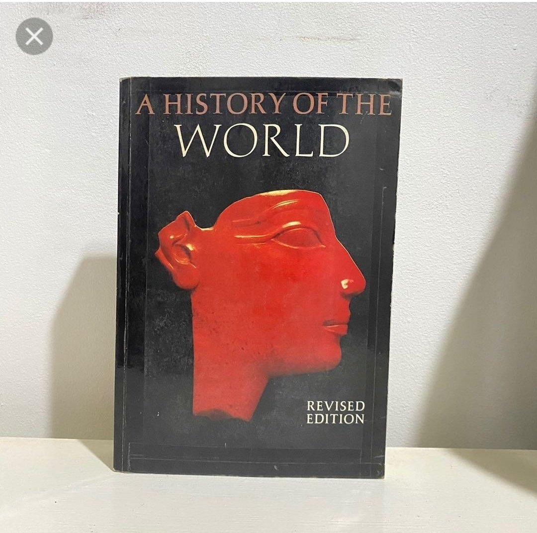 yamailuv's tweet photo. Ano pwede kong maialay, magkaroon lang ako ng own copy ng A history of the world ni Marvin Perry? 😭😭😭😭 Konti nalang hihiglightan ko na book ni ate @teumumsh charot HAHAHA https://t.co/BUOjYSx2aw