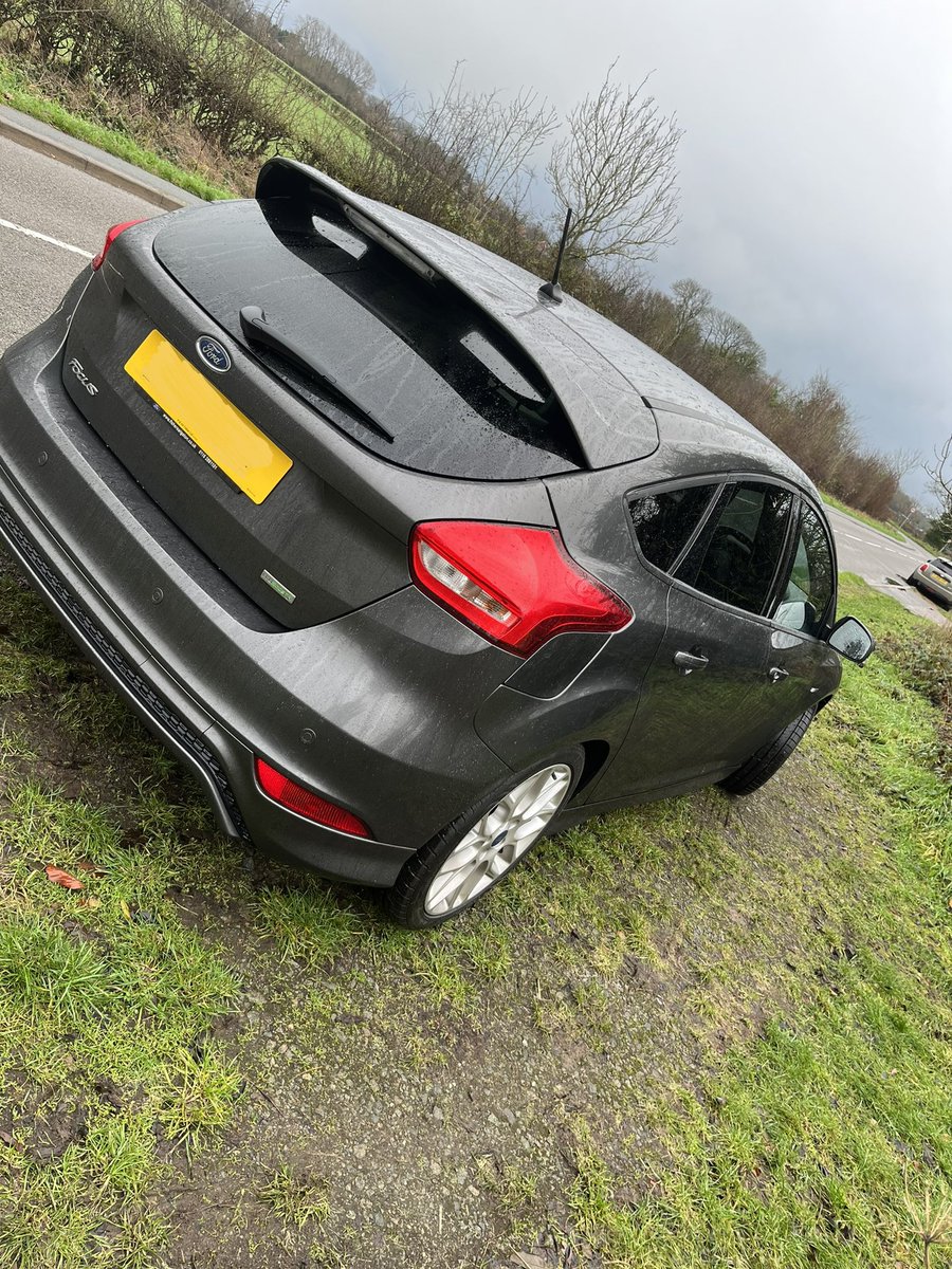 When your pride and joy breaks down, thank goodness for the <a href="/LeicesterPolFed/">Leicestershire Police Federation</a> Group Insurance Motor breakdown! With me in 40minutes despite it being rush hour. 🤩