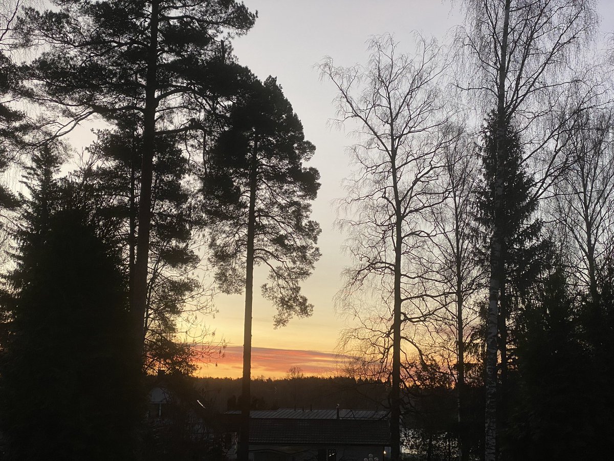 Larry Sandman tweet media