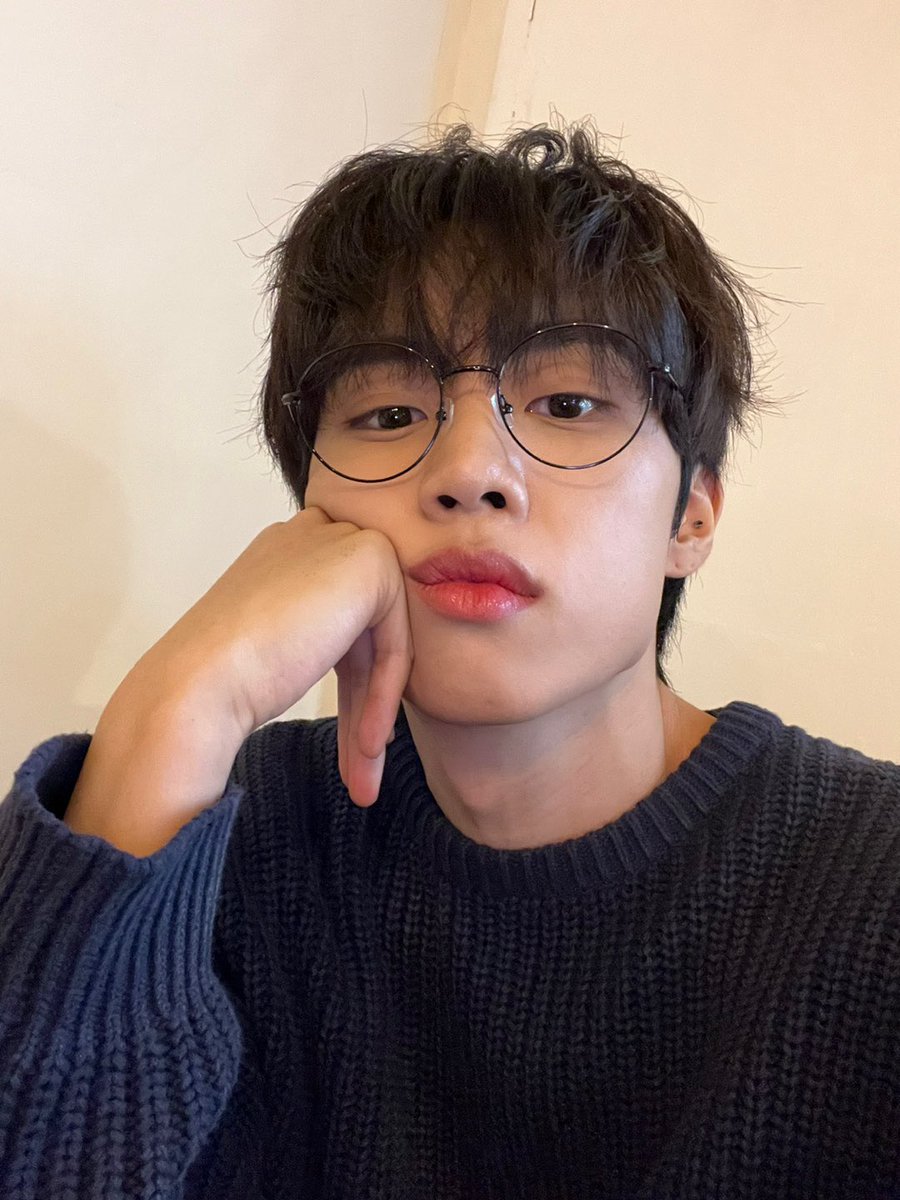 luvsnw00's tweet photo. does your heart ever just go...

       ♡   ♡        ♡   ♡ 
   ♡             ♡              ♡ 
  ♡      kim sunwoo      ♡
     ♡                          ♡
         ♡                  ♡        
              ♡        ♡ 
                    ♡ https://t.co/M5moxL66vb