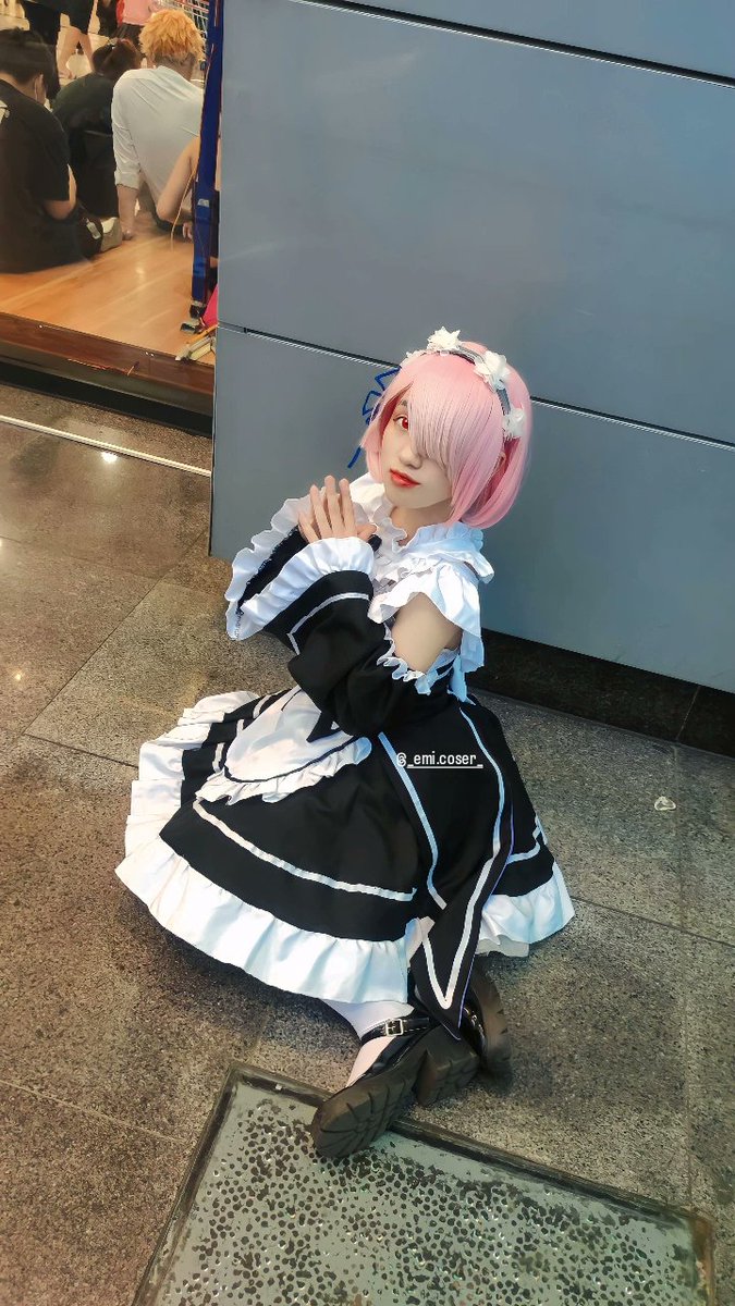 emi_cutii's tweet photo. "Roswaal-sama"

#ramcosplay #rezero #cosplayergirl #animegirl #ram #ramrezero  #cosplay 
 ☞ Do not Reup https://t.co/jfQA0dMnAq