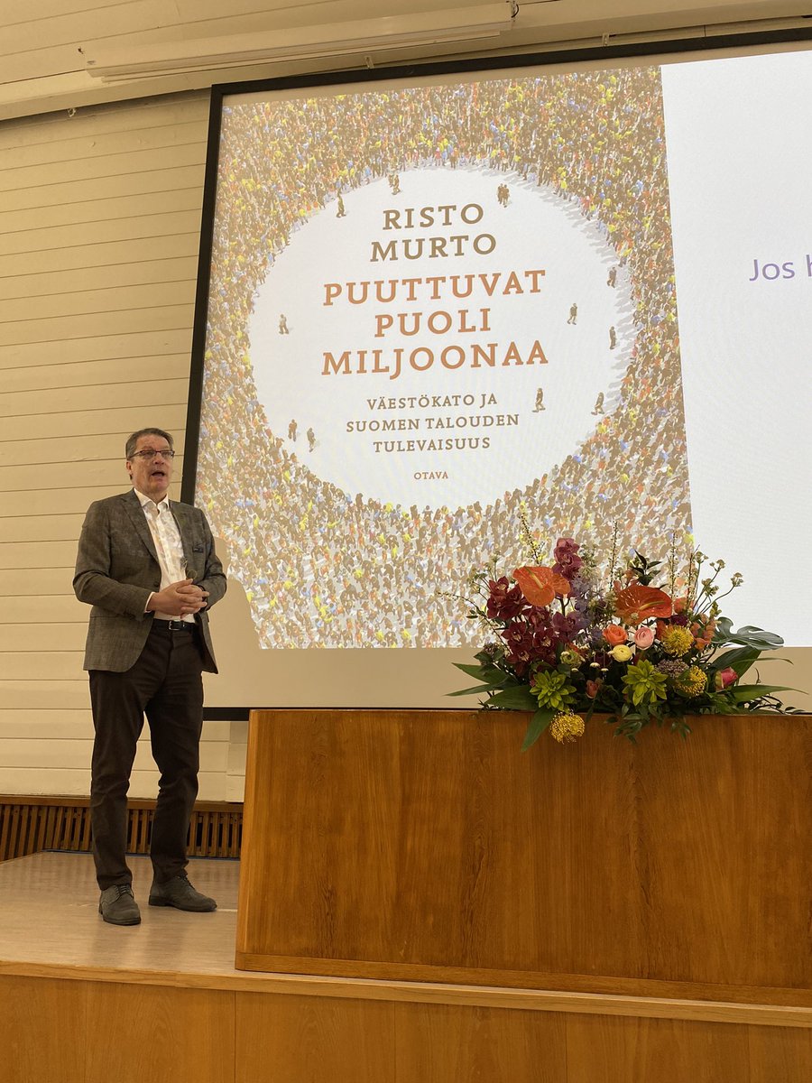 Tänään <a href="/varma_tweet/">Työeläkeyhtiö Varma</a> Varmasti tilaisuudessa lavalla TJ <a href="/RistoMurto/">Risto Murto</a>. Teemana syntyvyys, maahanmuutto ja työvoiman riittävyys tulevaisuudessa.