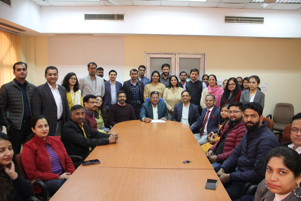 OfficialIGNOU's tweet photo. Indira Gandhi National Open University (IGNOU) in collaboration with The Retailers Association of India (RAI)  conducted a Job Fair for the students of BBA Retailing at the IGNOU Headquarter, New Delhi https://t.co/RQ4CbARVlf