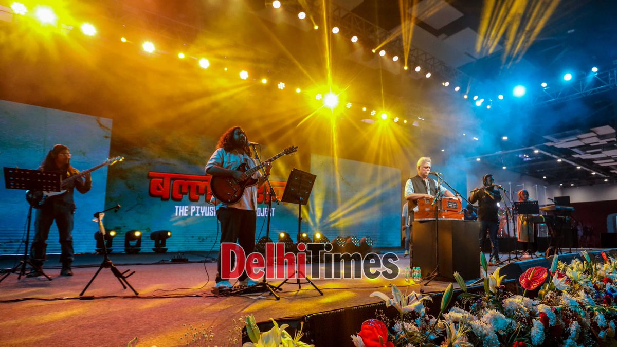 DelhiTimesTweet's tweet photo. Here's a look at glimpses from @itspiyushmishra's performance with his band #Ballimaran at the #NationalPhilatelicExhibition #AMRITPEX2023 in #Delhi 🎶

@IndiaPostOffice @Amritpex2023 

#PiyushMishra #AMRITPEX #Music #DelhiNews #IndiaPost #PostOffice https://t.co/9jn7RCW1D7