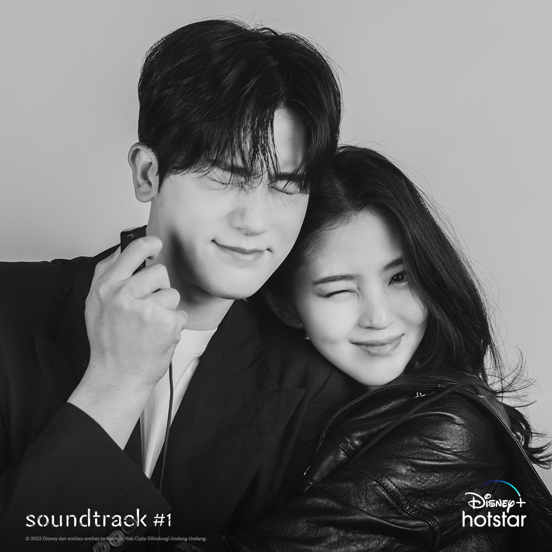 DisneyPlusID's tweet photo. Seon-woo dan Eunsoo kesayangan kita semua. 🫰

Eksklusif di #DisneyPlusHotstarID, streaming semua episode #SoundtrackNo1 sekarang. https://t.co/R2R9sT76mL