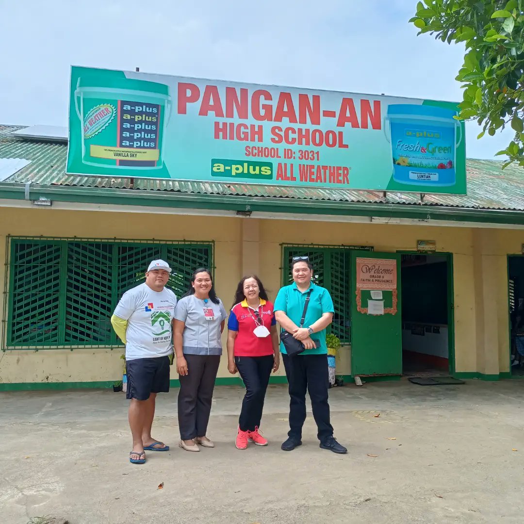 Thank you for visiting Pangan-an High School, Ma'am Ellie and Sir Erwyn  from Rotary Club of Makati San Lorenzo, looking forward to our collaboration for the Schools Solar e-lectrification Project 🌤️🌏🇵🇭

#KeepOnSharingTheLight #LightHeroes #RCMSL #LightOfHopePH