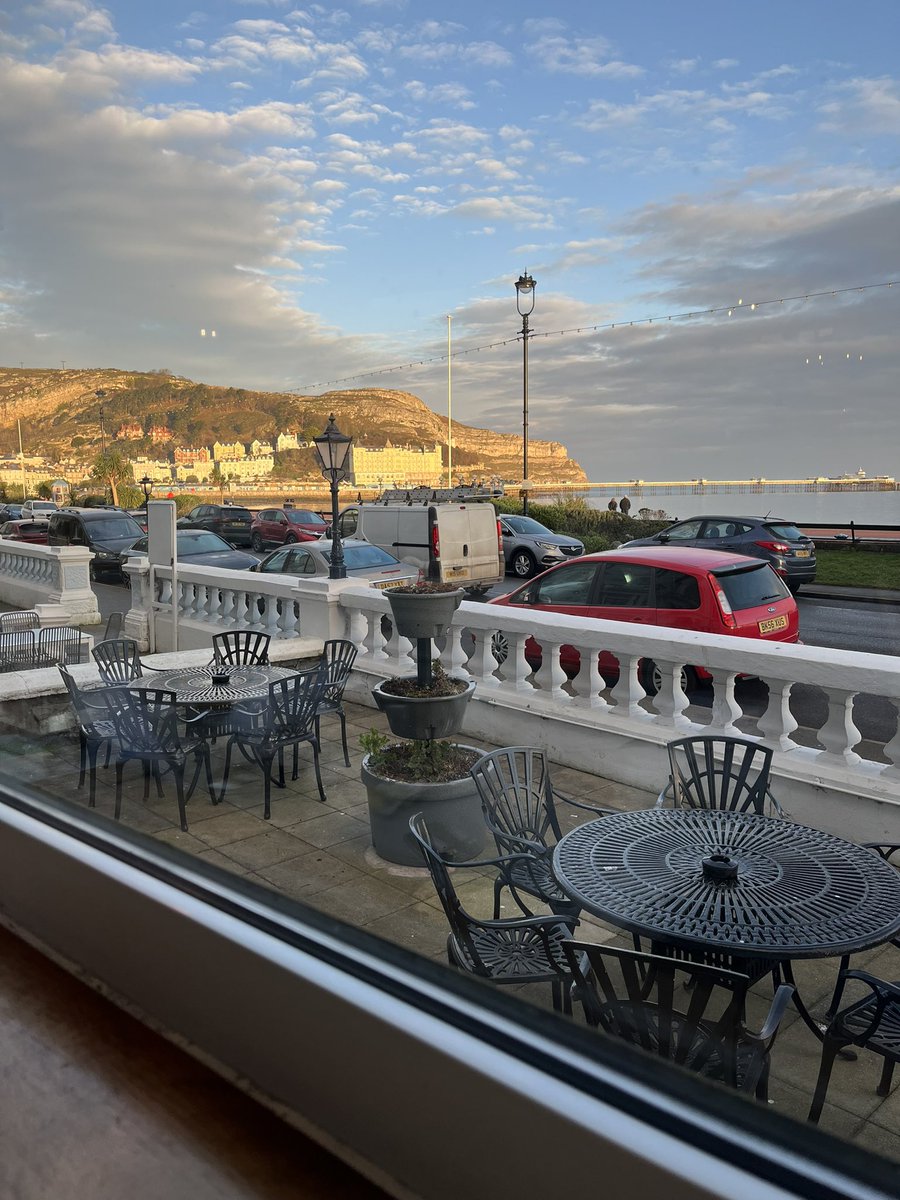 Not the worst breakfast view, with the WST here in Llandudno.