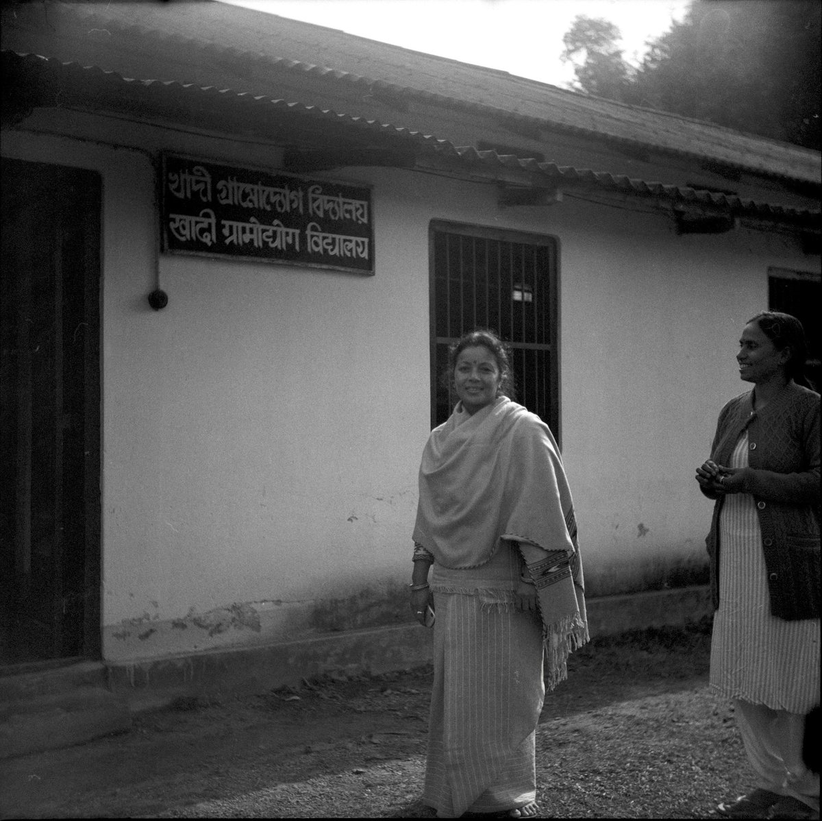 Visited the TAGS collective at Tamulpur, Assam- set up by Rabindra Nath Upadhyay around the 1962 war to promote regional development. It still carries forward that vision, and trains local people in village industry, now also rehabilitating ex-militants. Shot on 120mm film