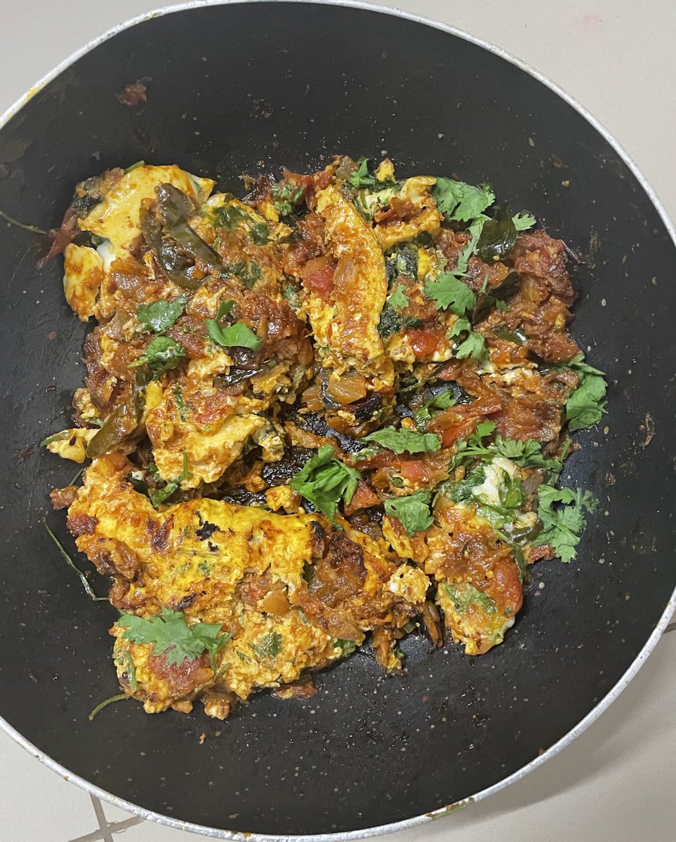 Thinking_yaa's tweet image. Made a diff egg curry… Taste undi ra chariii vere level

Chef 🧑‍🍳 Thinking 💭 
#EggCurry