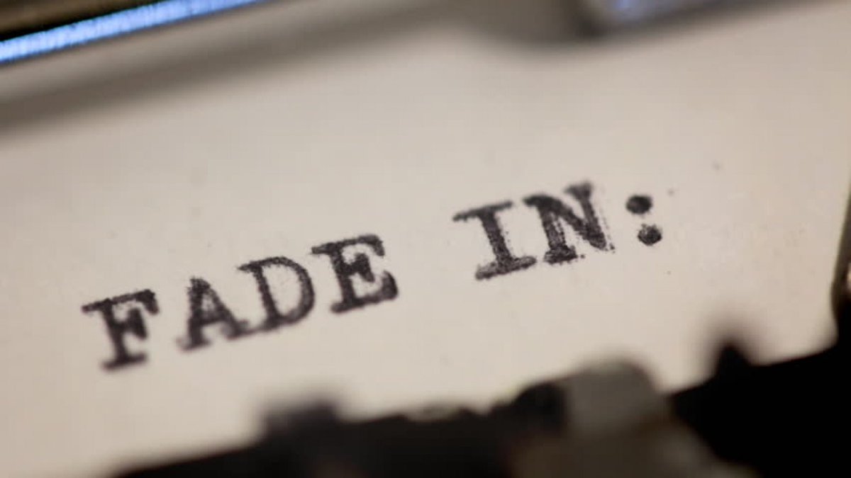 UndercoverC1's tweet image. E, per una volta, leggere una sceneggiatura mi è davvero piaciuto… 🧐
#screenplay #filmscript #script #sceneggiatura #writers  #screenwriters