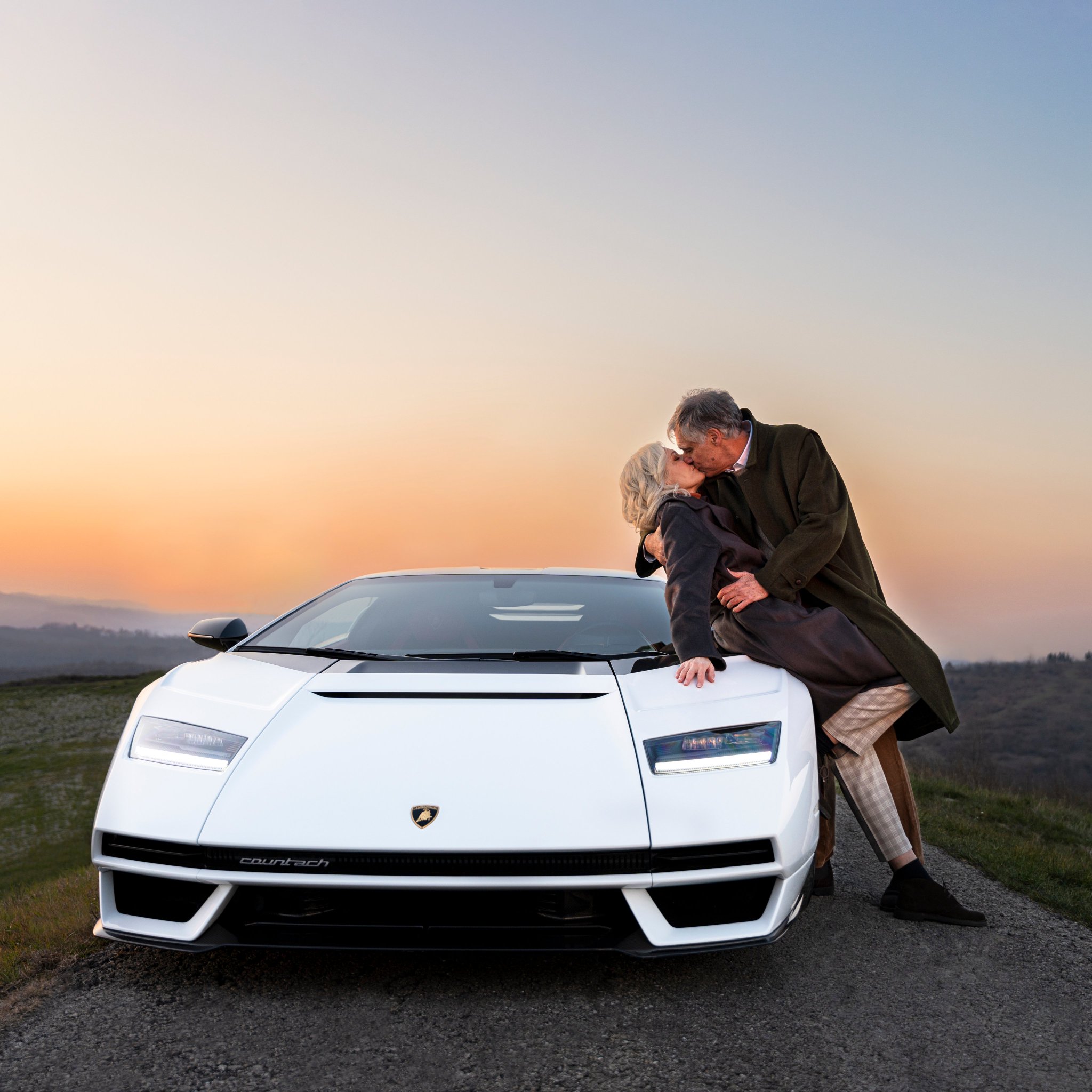 ティム・ウォーカー  I LOVE PICTURES! Lamborghini on X: 