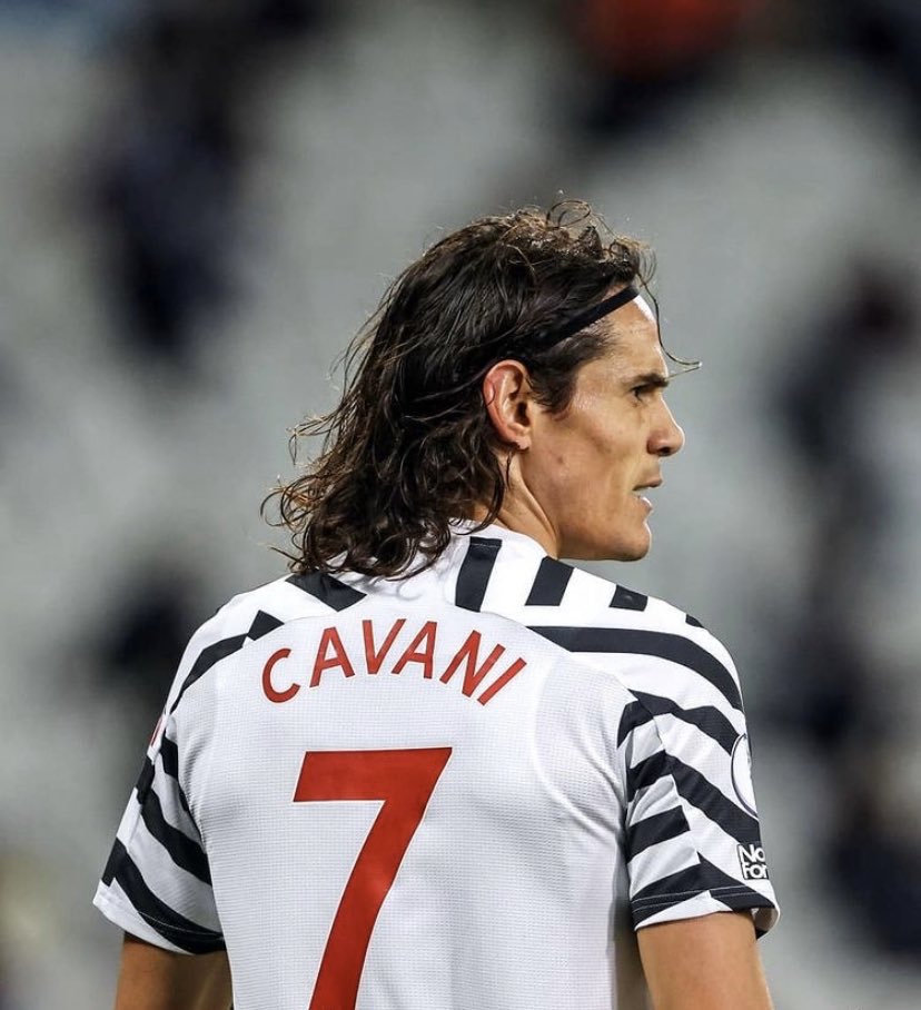   Happy birthday to Edinson Cavani, wey dey turn 36 today. 

Na baller  