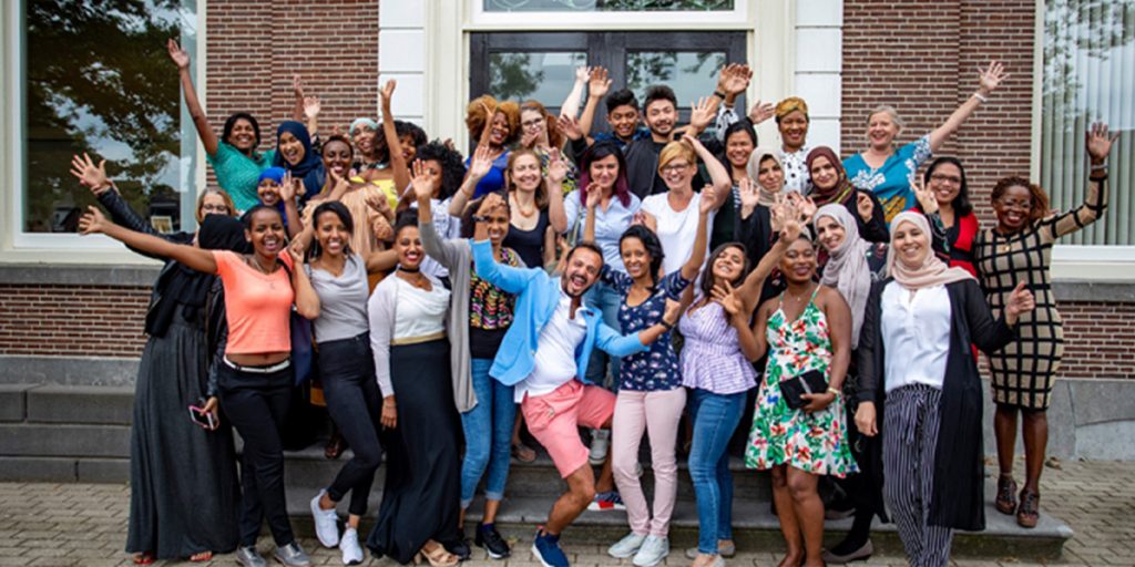 Kennemerhart en <a href="/NovaCollege/">ROC Nova College</a> zijn 1 van de zes genomineerden voor de Impactmakersprijs 2022 voor het project 'Anderstaligen opleiden in de zorg'. Stemmen voor de publieksprijs kan tm 15 maart! bit.ly/3XvlHcb