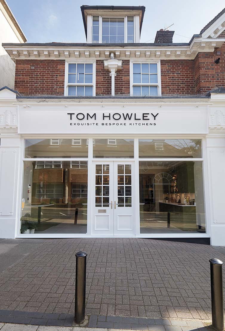 “We knew how to make beautiful furniture, but running a business was a new challenge – nothing a bit of hard work and determination couldn’t conquer.” Tom Howley, Design Director at the eponymous kitchen company, discusses his career and inspirations. lnkd.in/gU8fZWDy